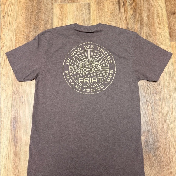 Ariat Men’s Brown Graphic Tee - Picture 3 of 6